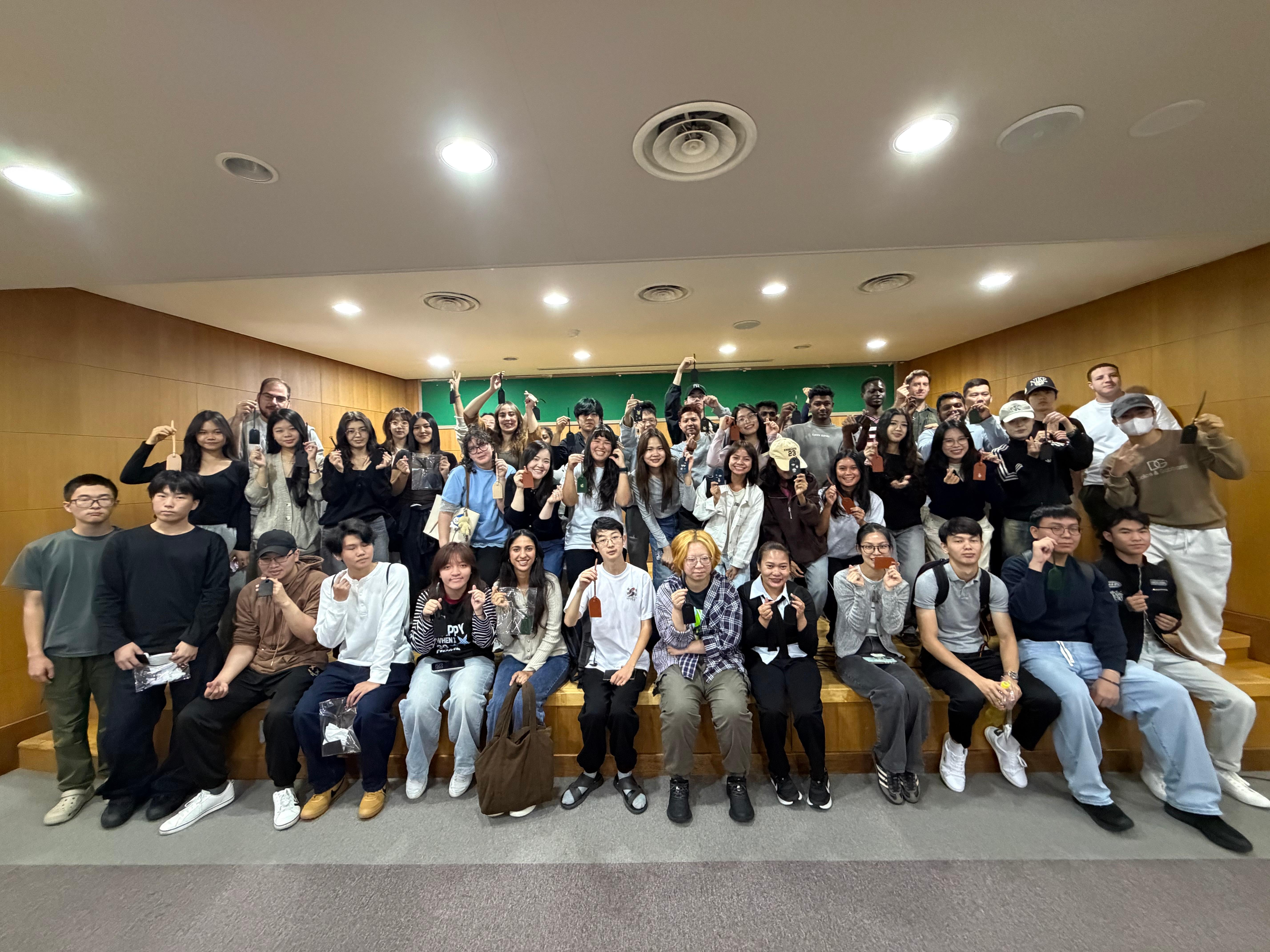 2026 가을학기 특별수업(가죽공예 네임택 제작) 대표이미지